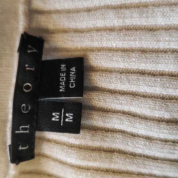 Nice basic Spring sweater (431) - Picture 3 of 4